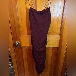 Windsor large slim Burgundy Ruched Dress